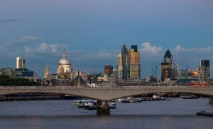 City_of_London_skyline_at_dusk